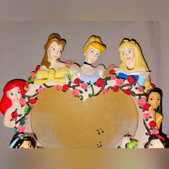 DISNEY PRINCESSES from Disney Store Picture Frame - Please Read - Picture 3 of 6